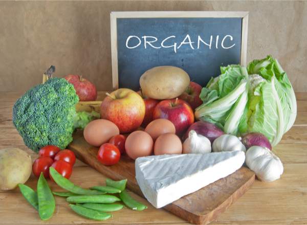 Διατροφή: Τα βιολογικά προϊόντα, πού υπερέχουν και γιατί